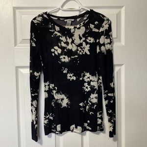 H&M Long Sleeve Tee - Size Small